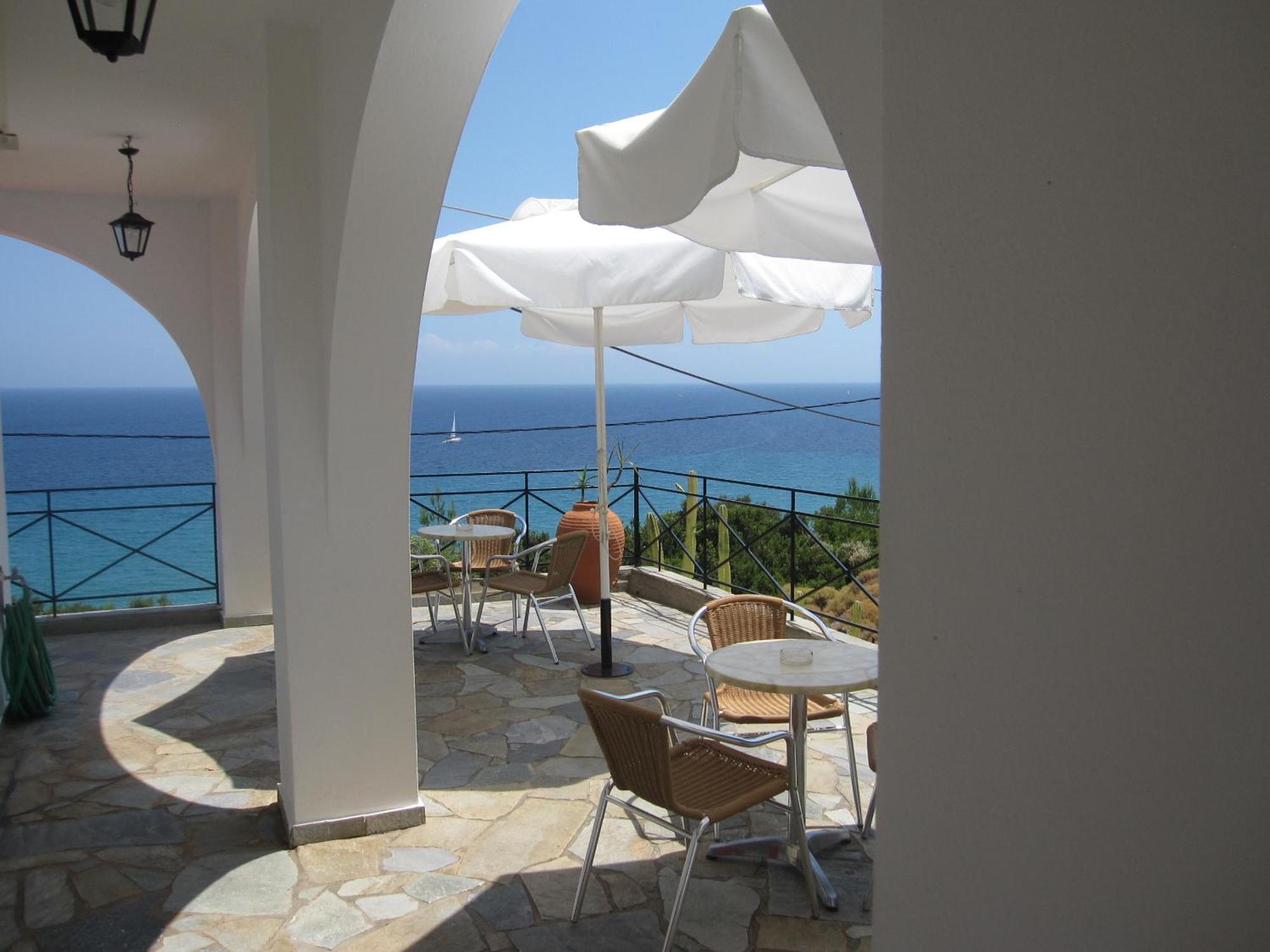 Travlos Studios Eleios-Pronnoi Exteriör bild