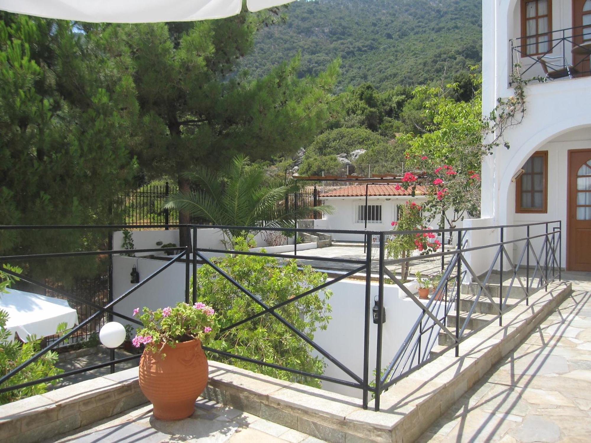 Travlos Studios Eleios-Pronnoi Exteriör bild